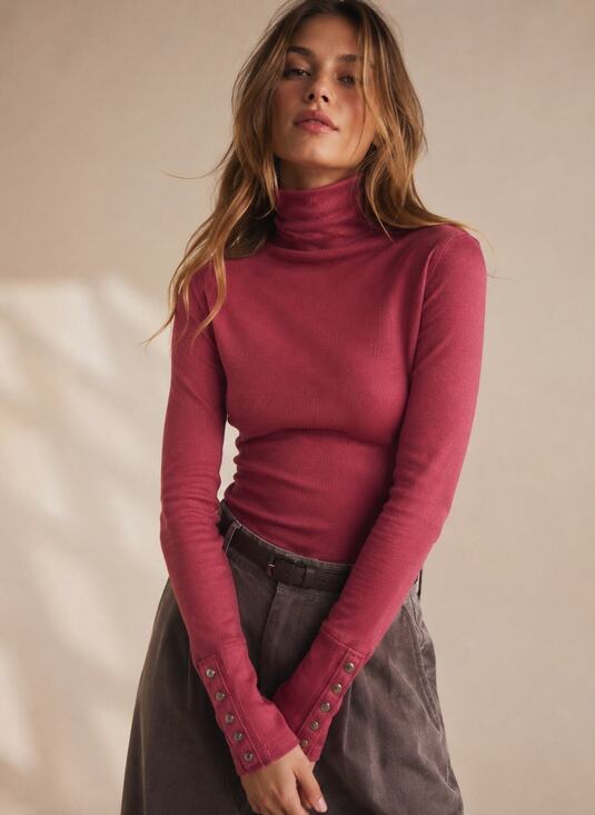 Free People Tops - FREE PEOPLE Long Sleeve Mock Neck Studded Sleeve Red Thermal Top Tee Size XS